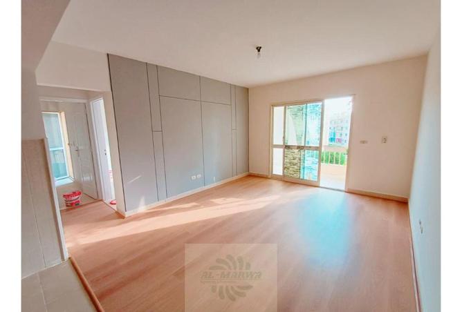 102628413 - Property Image 2