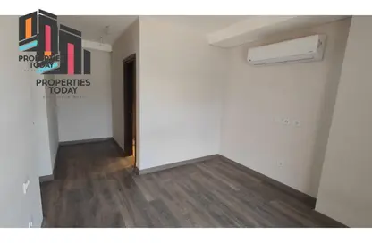 Apartment - 2 Bedrooms - 2 Bathrooms for sale in Park Side Residence - Zed Towers - Sheikh Zayed Compounds - Sheikh Zayed City - Giza