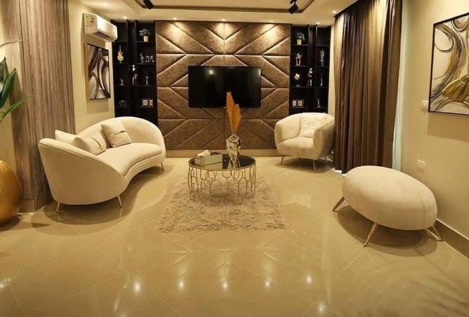 8718359 - Property Image 3