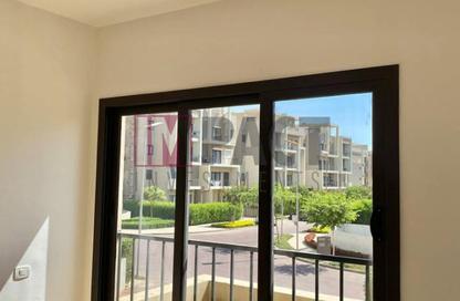 Apartment - 2 Bedrooms - 2 Bathrooms for sale in Moon Residences - Fifth Square - The 5th Settlement - New Cairo City - Cairo