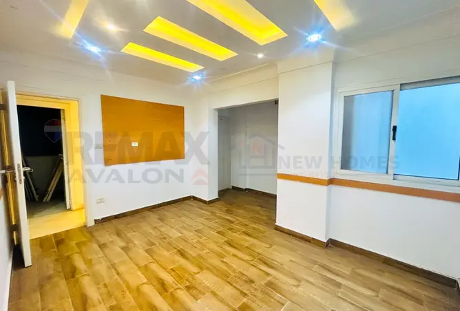 100083559 - Property Image 2