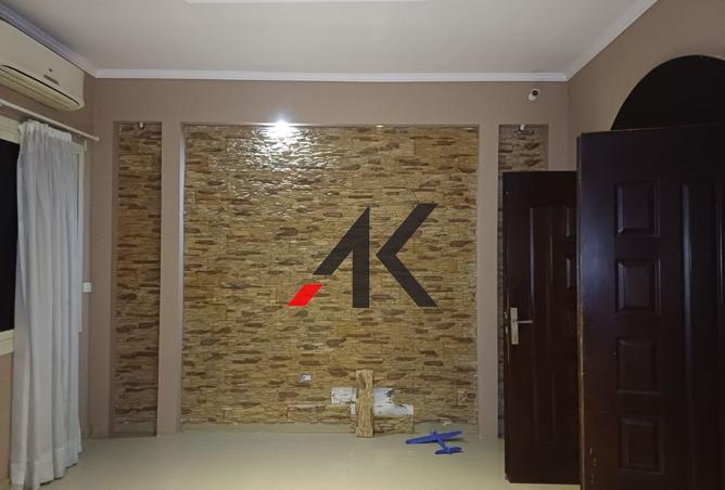 8459093 - Property Image 2