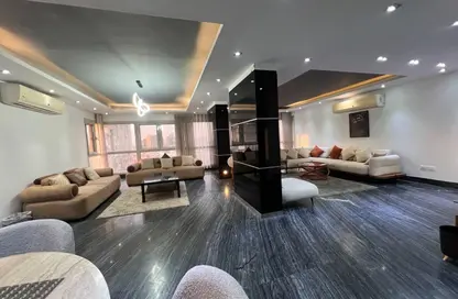 Apartment - 2 Bedrooms - 3 Bathrooms for rent in Gameat Al Dewal Al Arabeya St. - Mohandessin - Giza