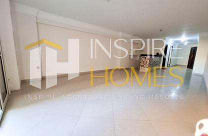 Apartment - 4 Bedrooms - 3 Bathrooms for rent in Mostafa Maher St. - Glim - Hay Sharq - Alexandria Apartment - 4 Bedrooms - 3 Bathrooms for rent in Mostafa Maher St. - Glim - Hay Sharq - Alexandria