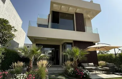 Apartment - 3 Bedrooms - 2 Bathrooms for sale in The Crest - 5th Settlement Compounds - The 5th Settlement - New Cairo City - Cairo