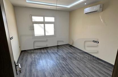 Apartment - 3 - 3 for sale in Garden Residence - Hyde Park - New Cairo City - Cairo