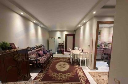 Apartment - 2 Bedrooms - 1 Bathroom for sale in Moharam Bek - Hay Sharq - Alexandria