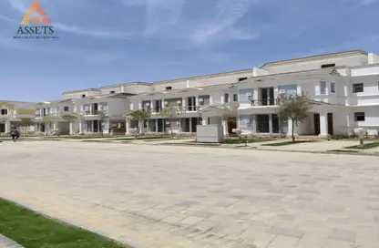 Townhouse - 4 Bedrooms - 5 Bathrooms for sale in Mountain View iCity - 5th Settlement Compounds - The 5th Settlement - New Cairo City - Cairo