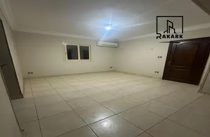 Office Space - 3 Bedrooms - 2 Bathrooms for rent in Masaken Sheraton - Sheraton Al Matar - El Nozha - Cairo