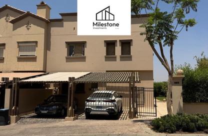 Townhouse - 3 Bedrooms - 2 Bathrooms for sale in Reyna - Uptown Cairo - Mokattam - Cairo