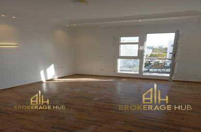 Apartment - 2 Bedrooms - 2 Bathrooms for rent in Garden Residence - Hyde Park - New Cairo City - Cairo