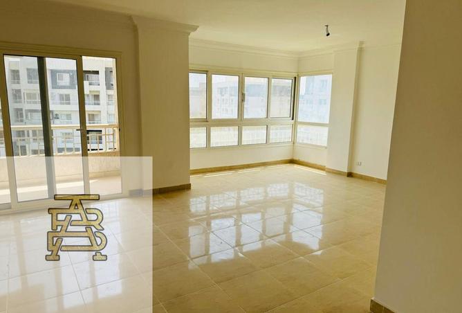 8708993 - Property Image 2