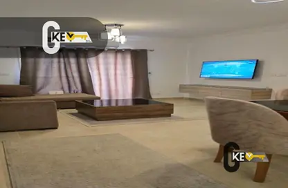 شقة - 2 غرف نوم - 1 حمام للايجار في B12 - مدينتي - القاهرة