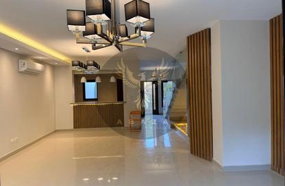 Townhouse - 3 Bedrooms - 3 Bathrooms for rent in Hyde Park - New Cairo City - Cairo
