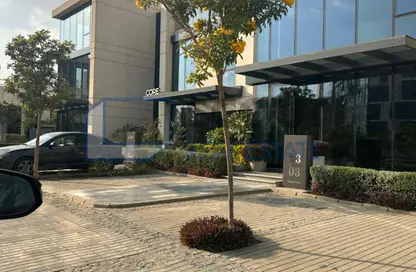 Office Space - Studio - 2 Bathrooms for sale in Heartwork - The 5th Settlement - New Cairo City - Cairo