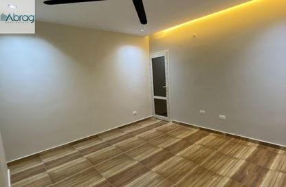 Apartment - 3 Bedrooms - 2 Bathrooms for sale in Beverly Hills Road - 17th District - Sheikh Zayed City - Giza Apartment - 3 Bedrooms - 2 Bathrooms for sale in Beverly Hills Road - 17th District - Sheikh Zayed City - Giza
