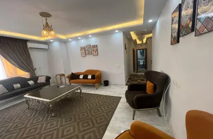 شقة - 2 غرف نوم - 1 حمام للايجار في شارع زيزينيا - المستثمرين الجنوبية - مدينة القاهرة الجديدة - القاهرة