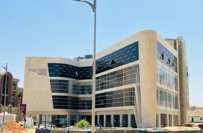 Shop - Studio - 2 Bathrooms for sale in The Pier Mall - New Capital Compounds - New Capital City - Cairo