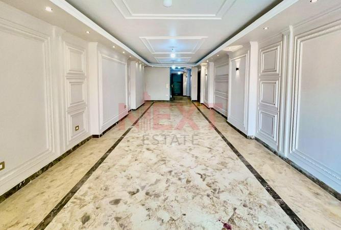 70363367 - Property Image 2