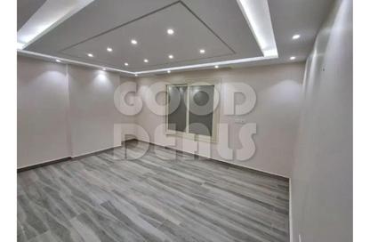 شقة - 3 غرف نوم - 4 حمامات للبيع في شارع شهاب - المهندسين - الجيزة شقة - 3 غرف نوم - 4 حمامات للبيع في شارع شهاب - المهندسين - الجيزة
