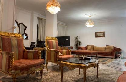 Apartment - 3 Bedrooms - 2 Bathrooms for rent in Hosny Ahmed Khalaf - 6th Zone - Nasr City - Cairo