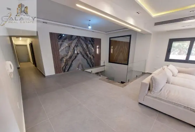 111039372 - Property Image 3