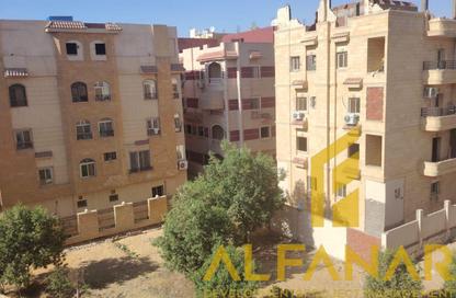 شقة - 3 غرف نوم - 2 حمامات للبيع في شارع الجزيرة - المستثمرين الجنوبية - مدينة القاهرة الجديدة - القاهرة