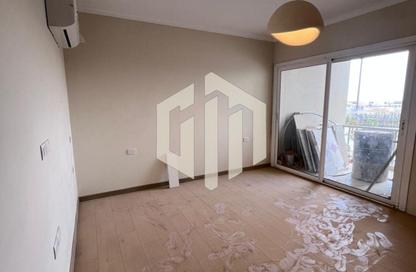 Apartment - 3 Bedrooms - 3 Bathrooms for rent in Cluster 18 - Hyde Park - New Cairo City - Cairo