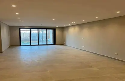 Apartment - 3 Bedrooms - 3 Bathrooms for sale in Village West - Sheikh Zayed Compounds - Sheikh Zayed City - Giza