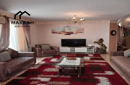 Apartment - 3 Bedrooms - 2 Bathrooms for rent in Salah Salem St. - Roxy - Heliopolis - Masr El Gedida - Cairo