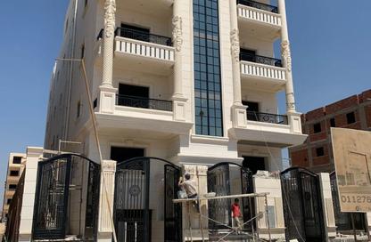 Apartment - 3 Bedrooms - 2 Bathrooms for sale in Italian Neighborhood Road - Hadayek October - 6 October City - Giza