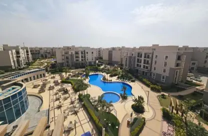 Apartment - 3 Bedrooms - 3 Bathrooms for sale in October Plaza - 6 October Compounds - 6 October City - Giza