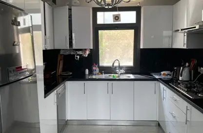 فيلا - 3 غرف نوم - 3 حمامات للبيع في كمبوند البروج - كمبوندات الشروق - مدينة الشروق - القاهرة فيلا - 3 غرف نوم - 3 حمامات للبيع في كمبوند البروج - كمبوندات الشروق - مدينة الشروق - القاهرة