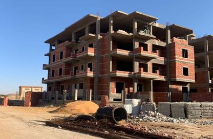 Apartment - 3 Bedrooms - 3 Bathrooms for sale in Bait Alwatan - The 5th Settlement - New Cairo City - Cairo