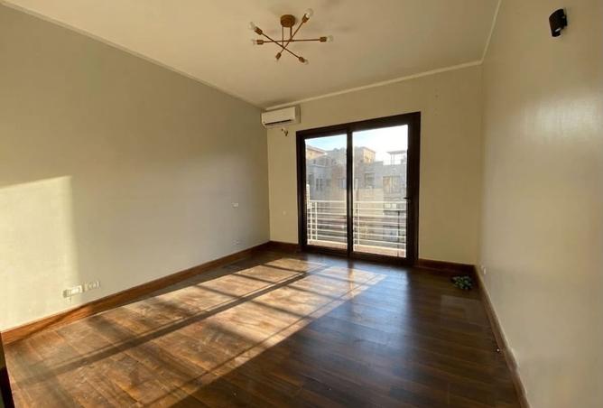 101788429 - Property Image 2