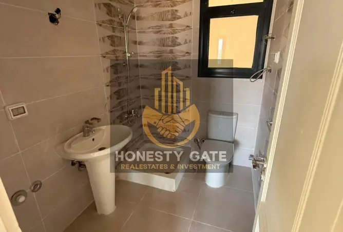 114903786 - Property Image 3