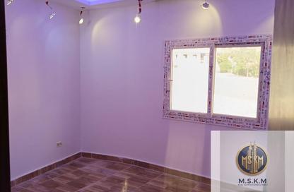 Apartment - 2 - 1 for sale in Abou El Houl - New Cairo City - Cairo