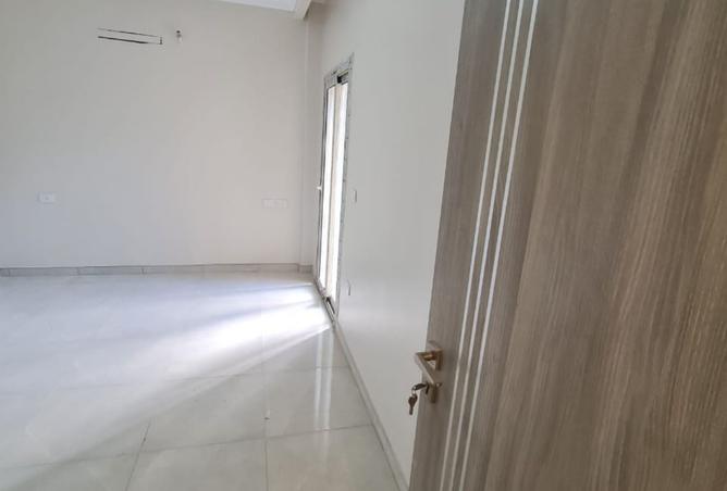 98820581 - Property Image 3