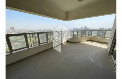 Apartment - 3 Bedrooms - 3 Bathrooms for rent in Zakaria Rizk St. - Zamalek - Cairo