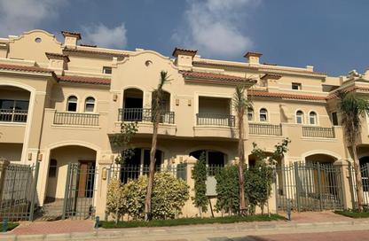 Townhouse - 3 Bedrooms - 3 Bathrooms for sale in Al Patio 5 East - El Patio - El Shorouk Compounds - Shorouk City - Cairo Townhouse - 3 Bedrooms - 3 Bathrooms for sale in Al Patio 5 East - El Patio - El Shorouk Compounds - Shorouk City - Cairo