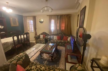Apartment - 2 Bedrooms - 1 Bathroom for sale in Al Omaraa St. - Al Matbaa - Faisal - Hay El Haram - Giza