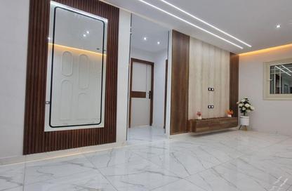 شقة - 2 غرف نوم - 2 حمامات للبيع في البوابة الثالثة - منقرع - حدائق الاهرام - الجيزة