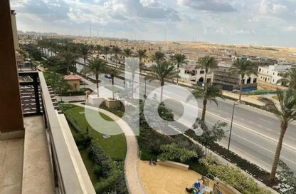 شقة - 2 غرف نوم - 2 حمامات للبيع في التو - اب تاون كايرو - المقطم - القاهرة