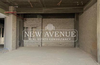 Retail - Studio - 3 Bathrooms for rent in Golden Gate - South Teseen St. - The 5th Settlement - New Cairo City - Cairo