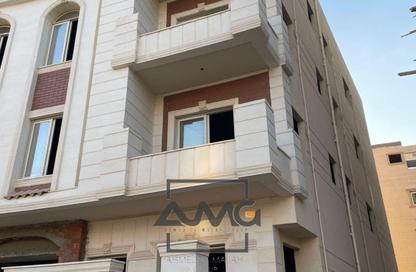 Apartment - 3 Bedrooms - 3 Bathrooms for sale in AiAngle City Mall - New Narges - New Cairo City - Cairo