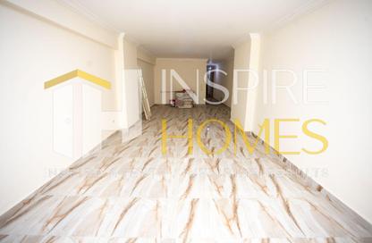 Apartment - 3 Bedrooms - 3 Bathrooms for sale in Glim - Hay Sharq - Alexandria
