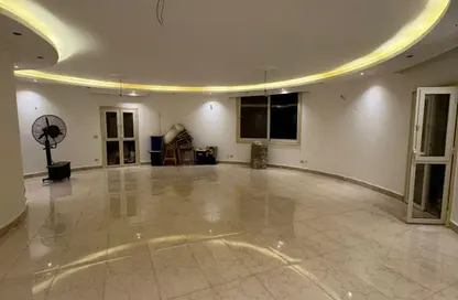 Apartment - 2 Bedrooms - 3 Bathrooms for rent in South Lotus - El Lotus - New Cairo City - Cairo