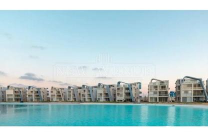 Chalet - 3 - 2 for sale in Salt - Ras Al Hekma - North Coast