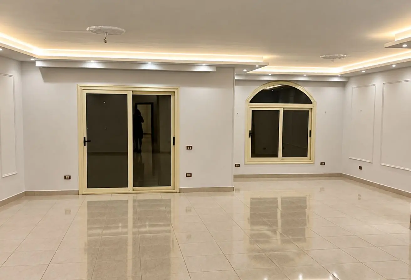 112703961 - Property Main Image