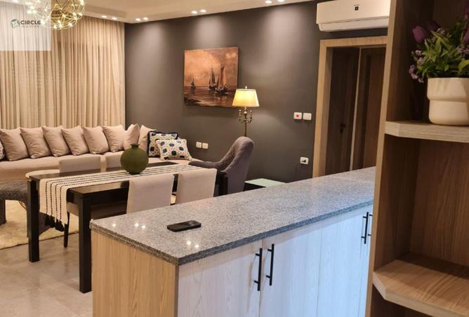 66432373 - Property Image 2